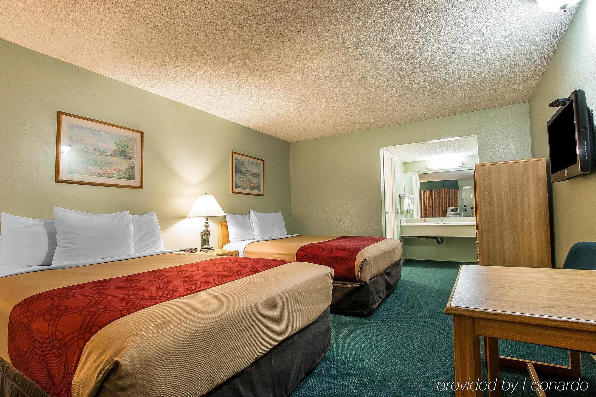 Econo Lodge Anaheim North ภายนอก รูปภาพ