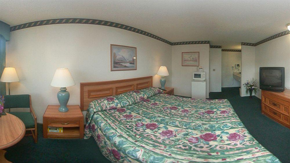 Econo Lodge Anaheim North ภายนอก รูปภาพ
