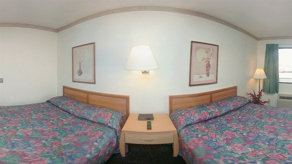 Econo Lodge Anaheim North ภายนอก รูปภาพ